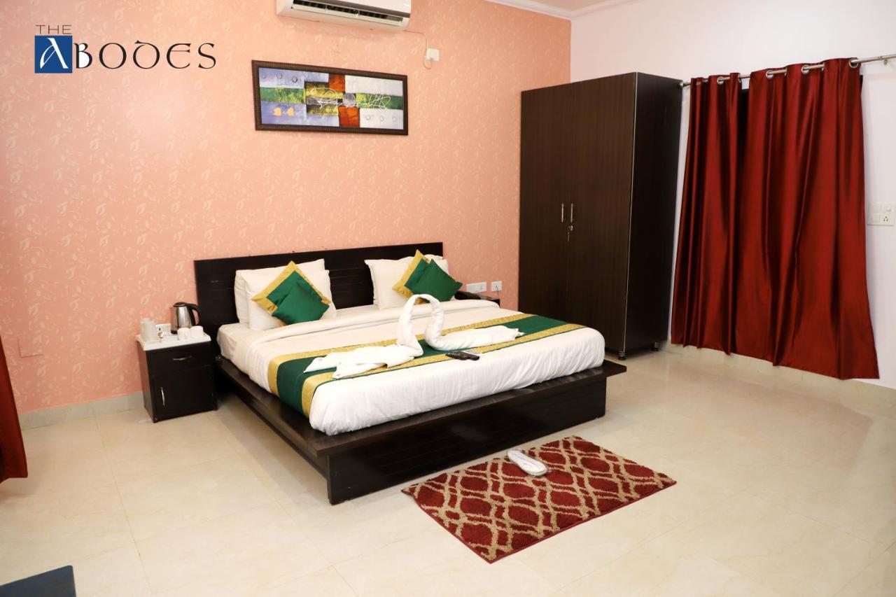 The Abodes House Hotel Greater Noida Bagian luar foto