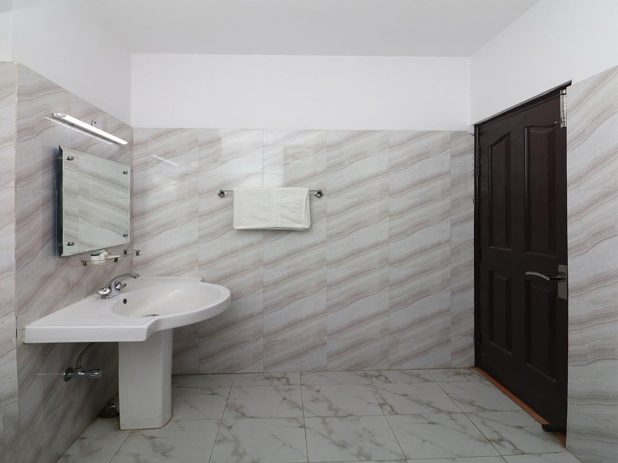 The Abodes House Hotel Greater Noida Bagian luar foto