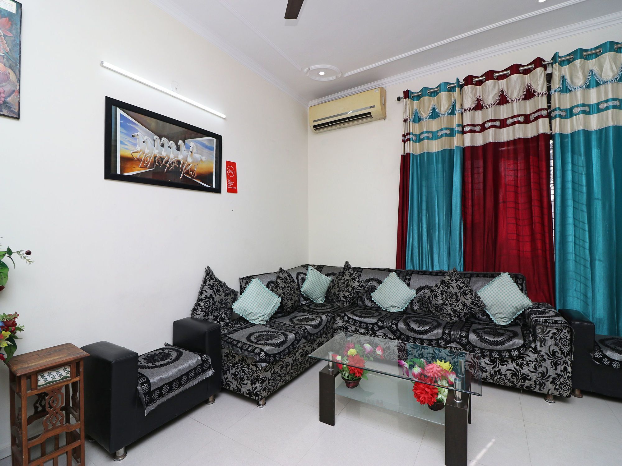 The Abodes House Hotel Greater Noida Bagian luar foto