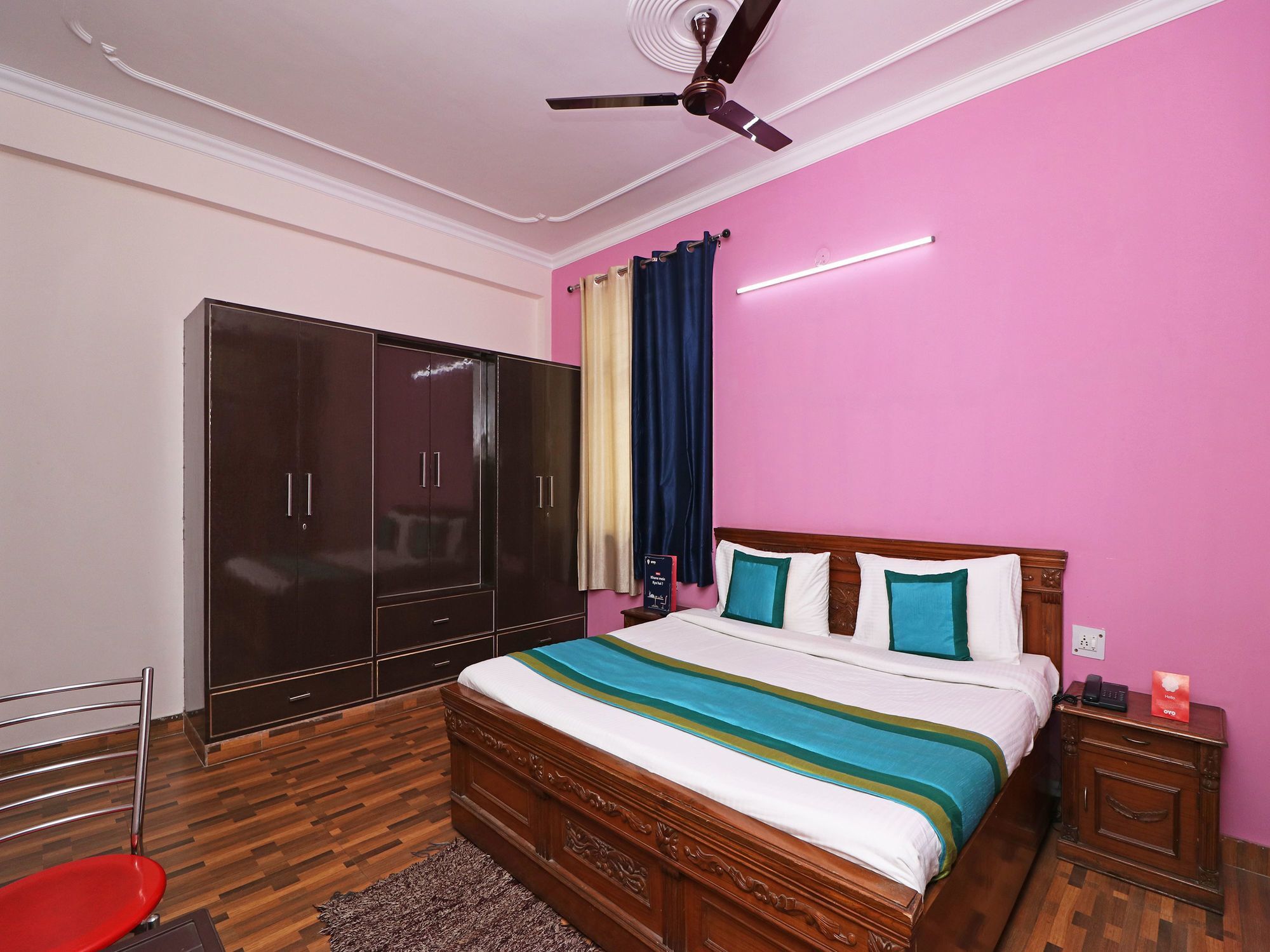 The Abodes House Hotel Greater Noida Bagian luar foto