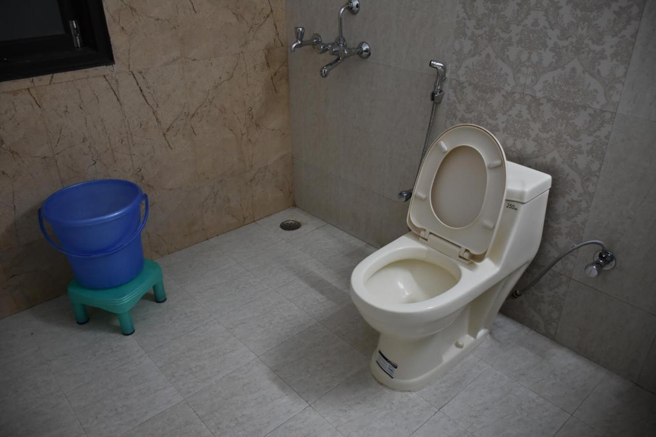 The Abodes House Hotel Greater Noida Bagian luar foto